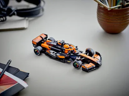 LEGO Speed Champions McLaren F1